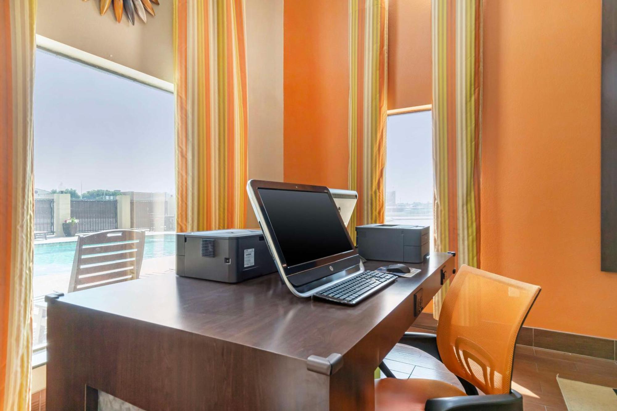 Best Western Inn & Suites New Braunfels Kültér fotó